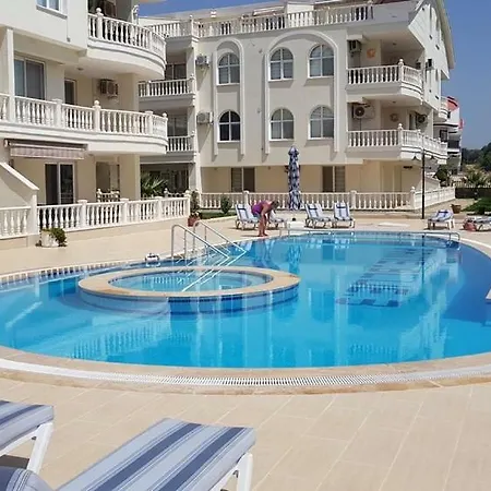 Beautiful 1 Bed Apt, Walking Distance To Sea Ra Apartamento Didim